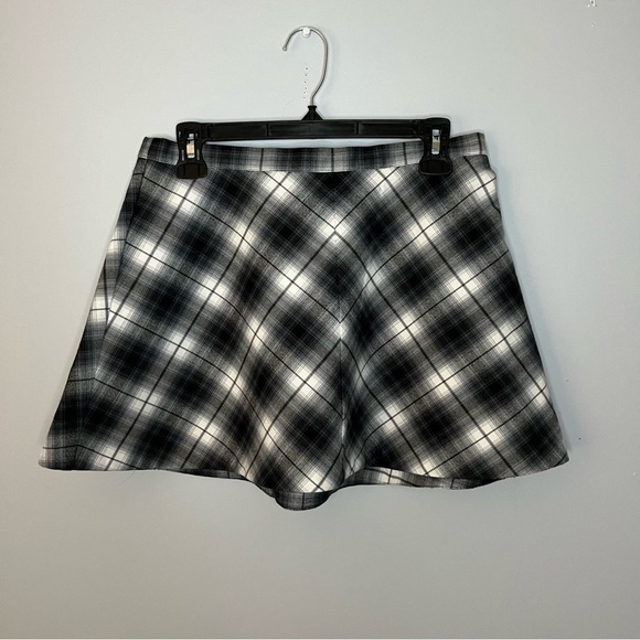Urban Outfitters Silence + Noise Maxwell Blue Plaid A-Line Mini Skirt Size 10 - Picture 3 of 15